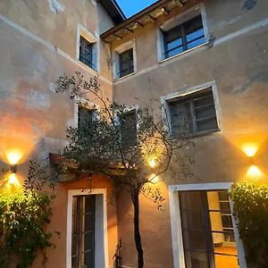  Bed & Breakfast Dimora Carducci